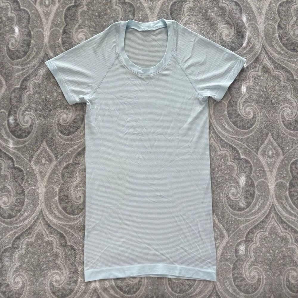Womens Lululemon Swiftly Tech Short Sleeve Shirt